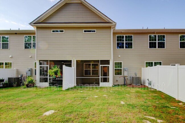 Building Photo - 14061 Castle Nook Dr