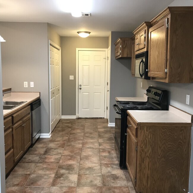 Foto del edificio - 501 Hawthorne, Benton AR 72015 - Large 3br...