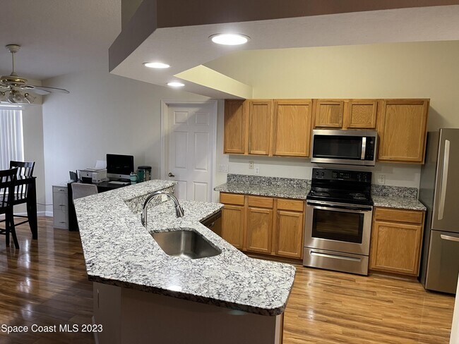 Building Photo - 1738 Loquat Ct NW