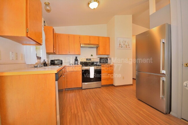 Building Photo - 11960 N Government Wy