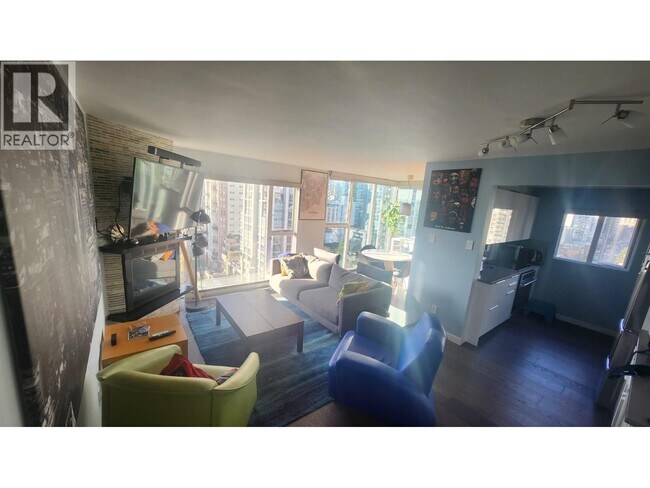 Building Photo - 1155 Homer St