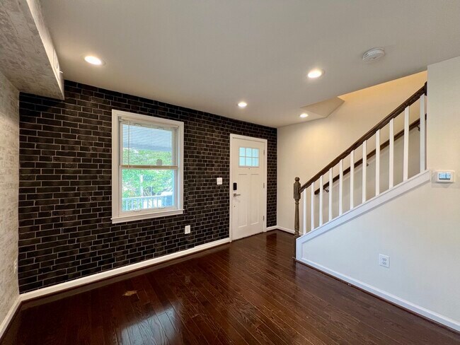 Foto del edificio - 5149 Sheriff Rd NE