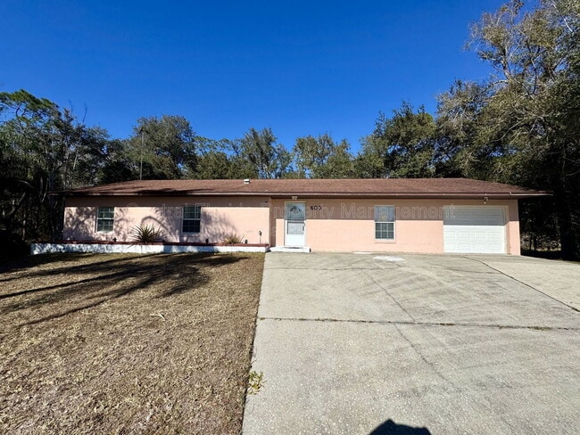 Foto del edificio - 603 Hawaiian Way