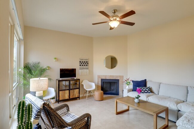 Building Photo - 6255 N Camino Pimeria Alta