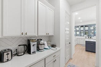 Building Photo - 2215 Crystal Reef Ct