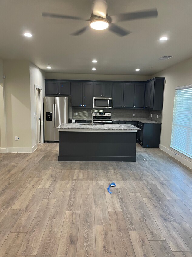 408 Alvarado St Unit 408 ALVARADO ST, Mansfield, TX 76063 Apartments