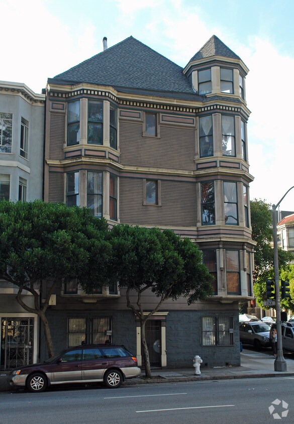 Building Photo - 400 Cole St