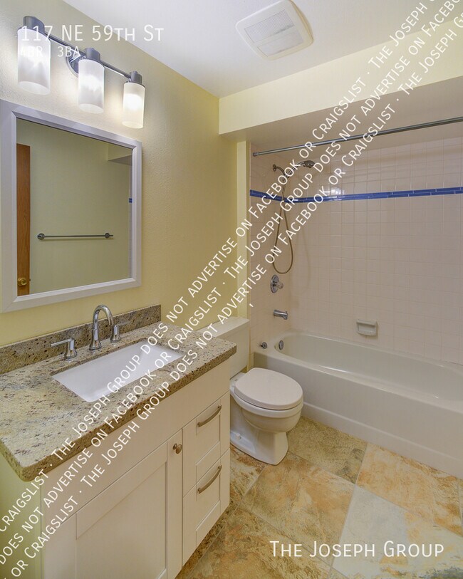 Foto del edificio - 117 NE 59th St