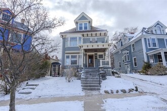 Building Photo - 507 W Delavan Ave