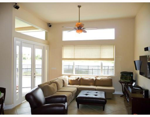 Building Photo - 8830 Wellington View Dr