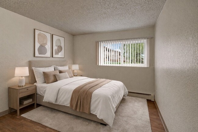 Building Photo - The Greenbriar