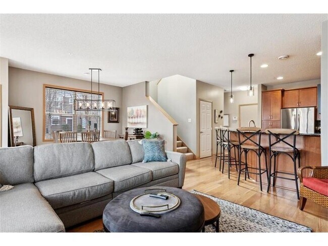 Foto del edificio - 9612 Scott Ln