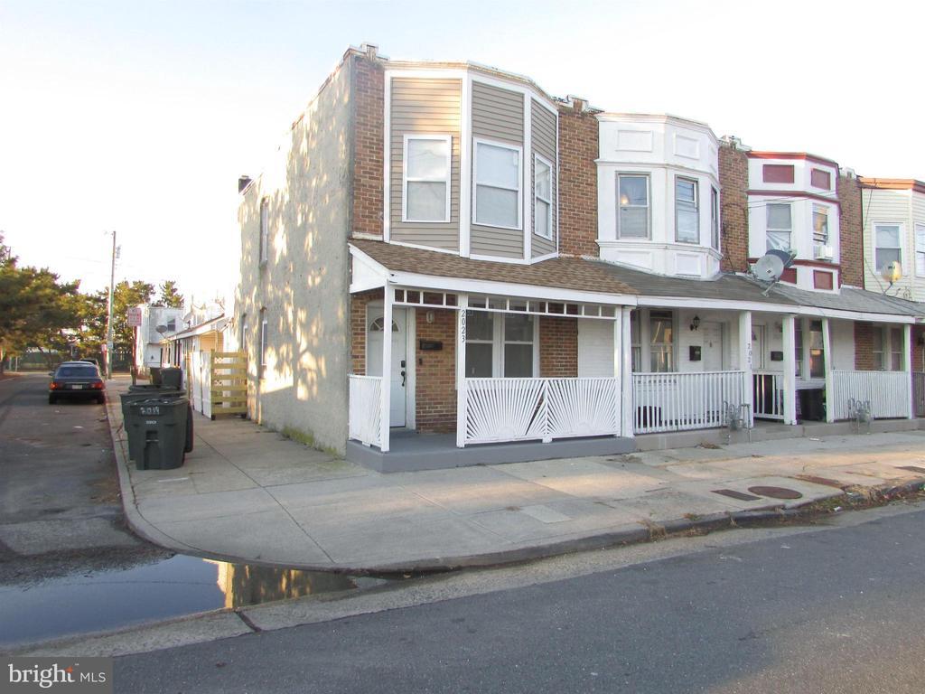 Primary Photo - 2023 Grant Ave
