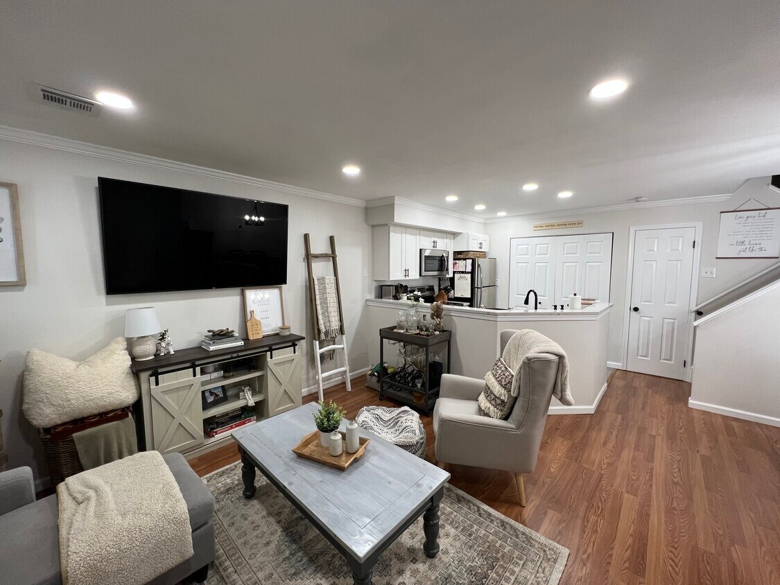 134 Cortland Ln Unit 134, Bedminster, NJ 07921 Condo for Rent in