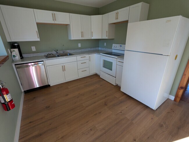 Foto del edificio - 615 E Miller Rd