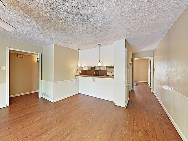Building Photo - 2923 Las Vegas Trail