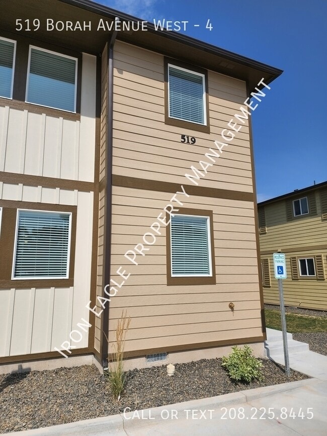 Building Photo - 519 Borah Ave W