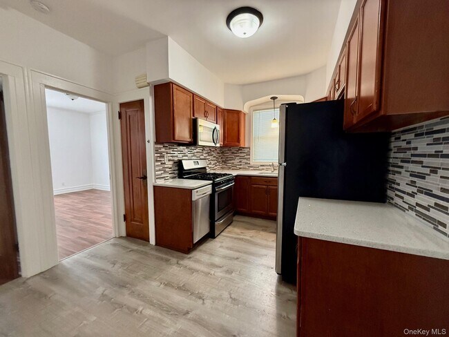 Foto del edificio - 78-52 85th St