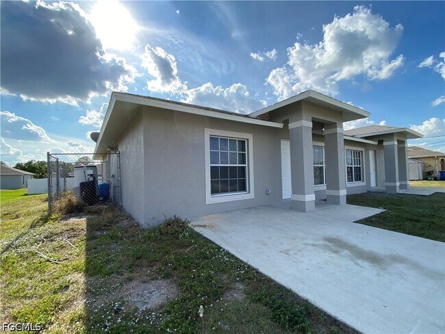 Foto del edificio - 4541 20th St SW