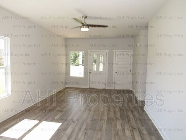 Building Photo - 7253 Owen Park Cir