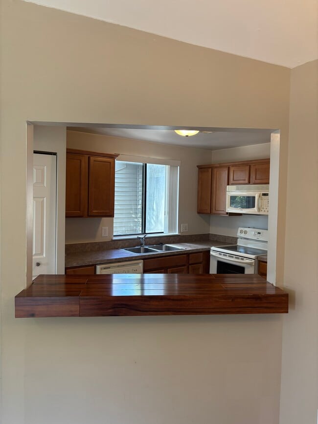 Foto del edificio - 22020 Indian Creek Dr