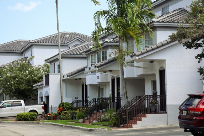 Building Photo - 711 SW 148th Ave