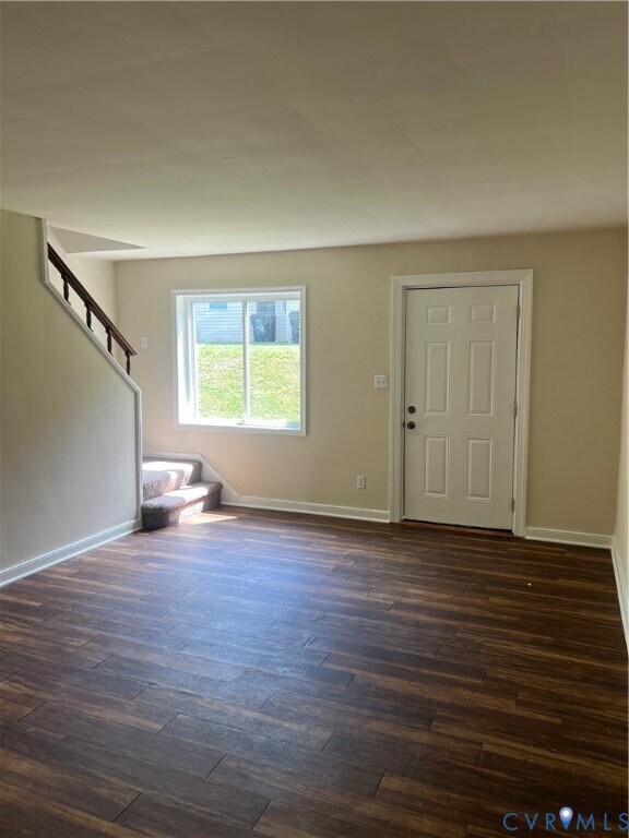 Building Photo - 202 Monticello Dr