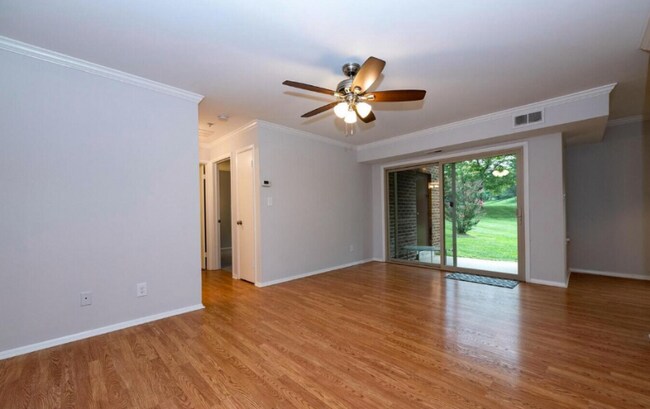 Foto del edificio - 7903 Coriander Dr