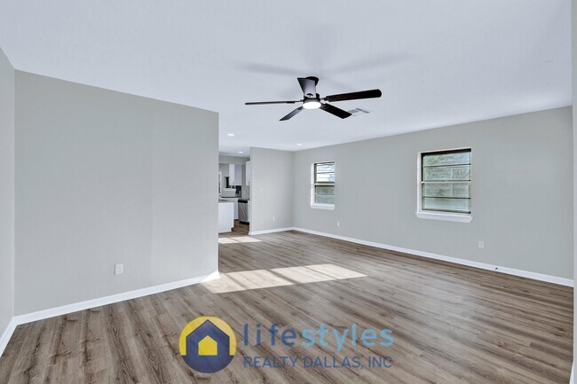 Foto del edificio - 520 Harlem Ave