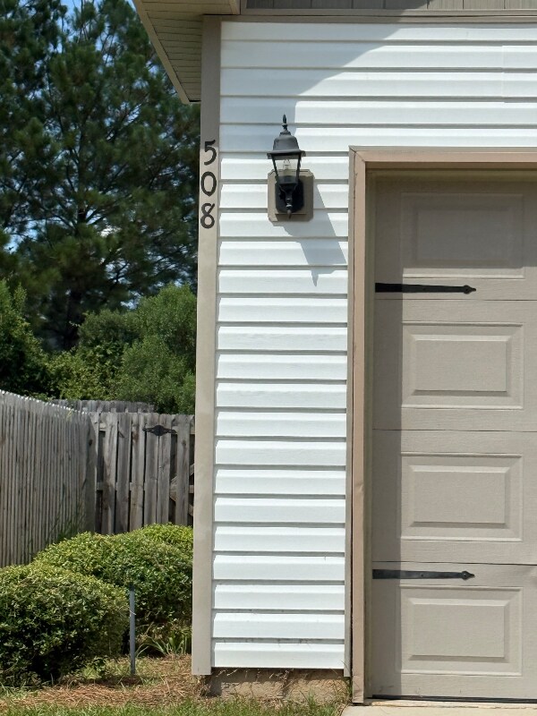 Building Photo - 508 Cranberry Cir