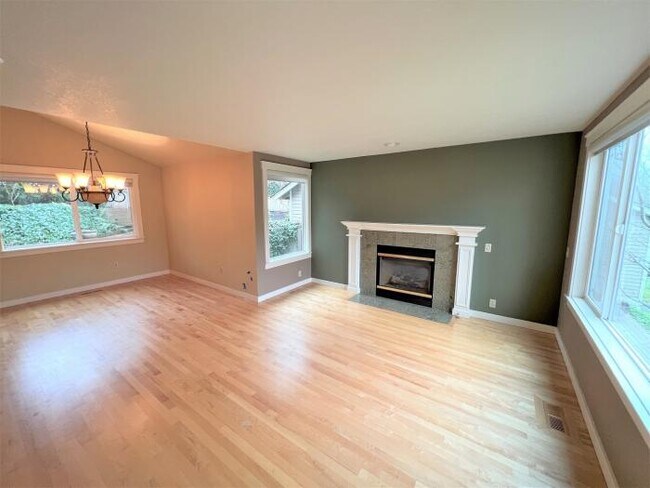 Foto del edificio - 3 bedroom in Seattle WA 98104