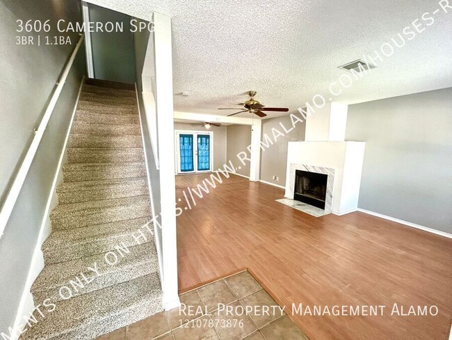 Foto del edificio - **MOVE-IN SPECIAL** MUST SEE! 3 Bedroom / ...