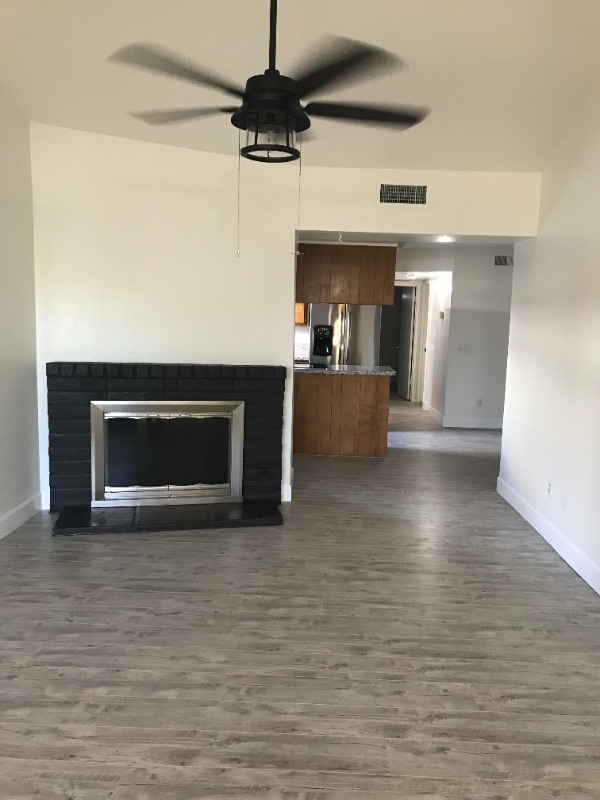Building Photo - 156B Arlene Dr