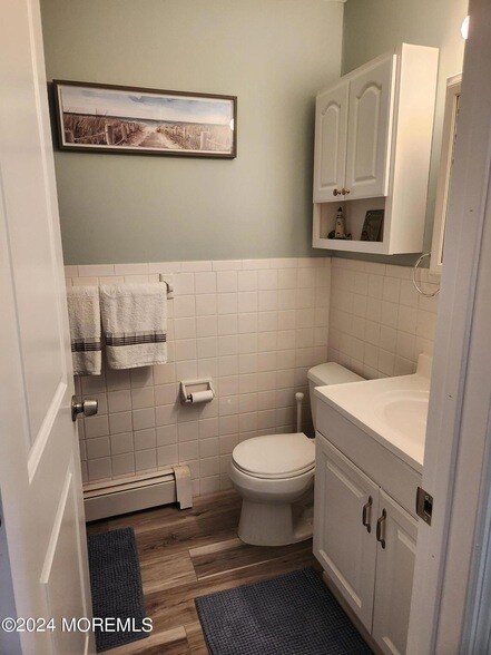 Foto del edificio - 709 N Ocean Avenue Unit 9