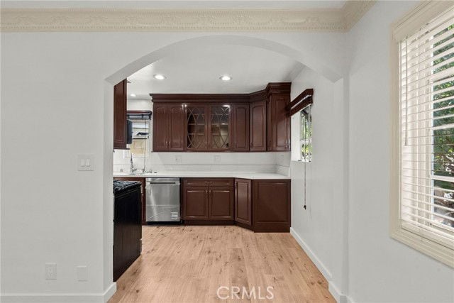 Foto del edificio - 18621 Bryant St