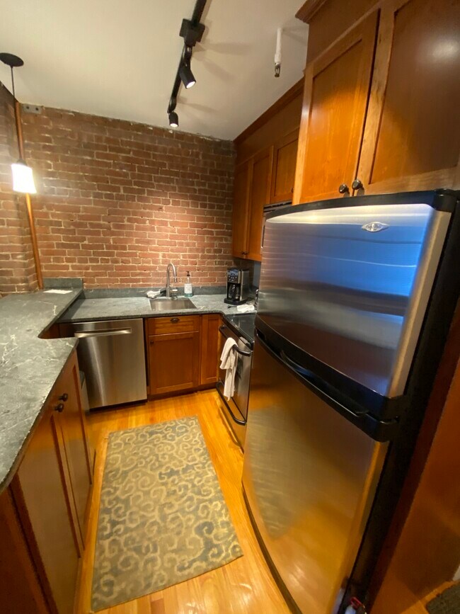 Foto del edificio - 167 Beacon St
