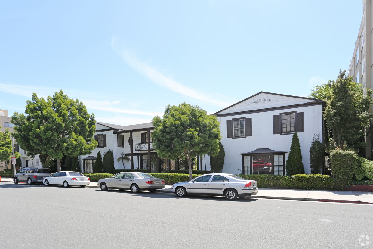 9936 Durant, Beverly Hills, CA 90212 Apartments at 9936 Durant