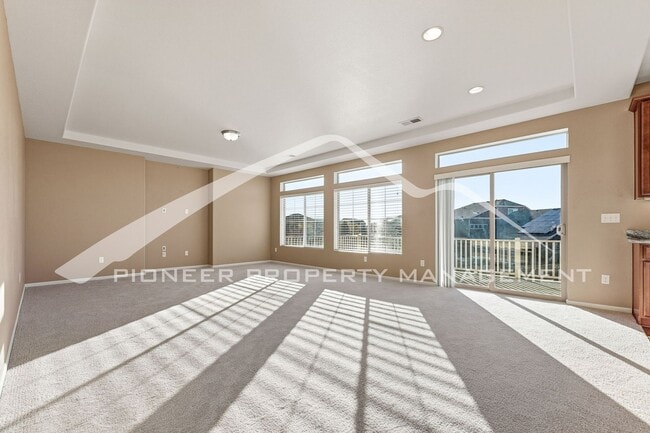 Foto del edificio - Gorgeous Home with Central AC and Washer/D...