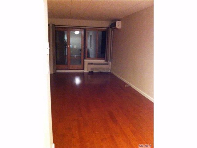 Foto principal - 4222 Union St