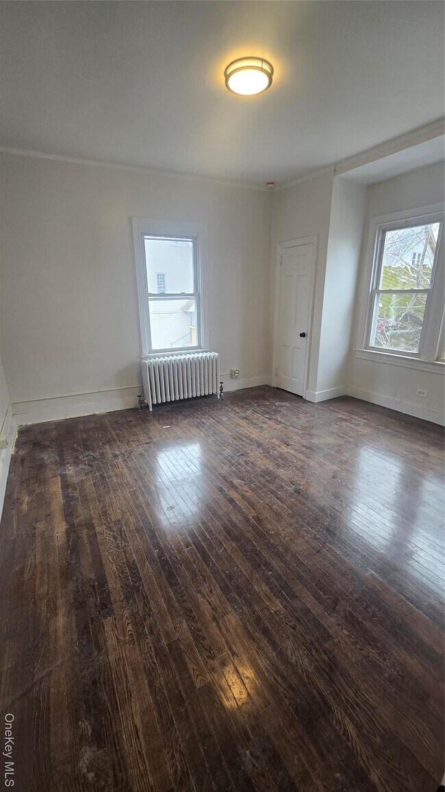 Foto del edificio - 48 N Fulton Ave