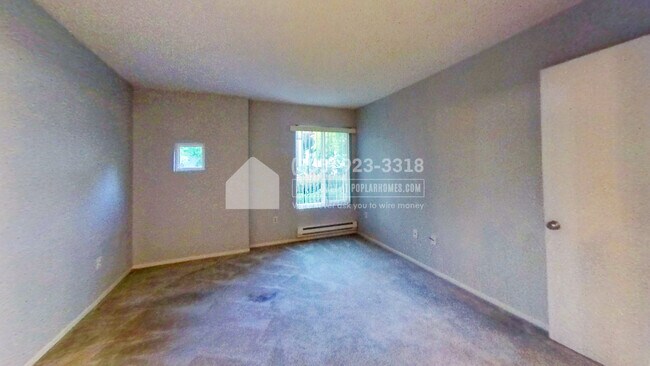 Building Photo - 653 Encore Way