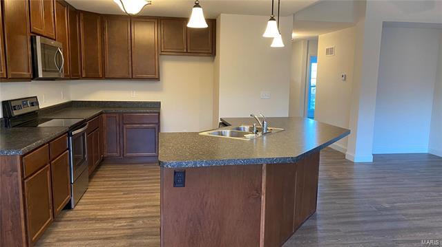 Building Photo - 1368 Durham Dr