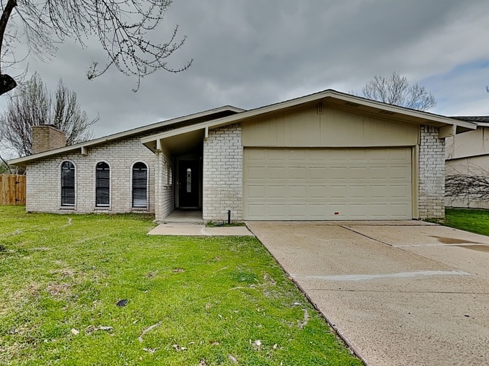 Primary Photo - 3926 Broken Elm Dr
