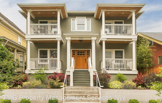 Foto del edificio - 2 br, 2 bath House - 2013 NE 10th Avenue U...