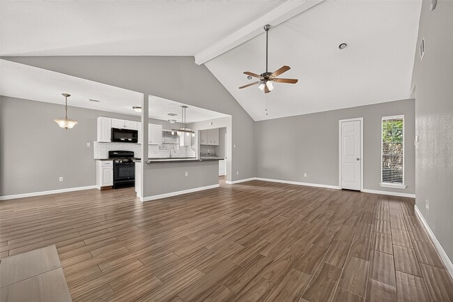 Foto del edificio - 18735 Glen Briar Ln