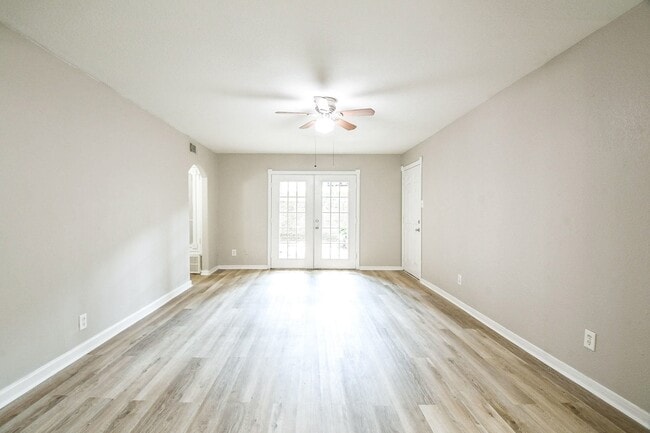 Photo - 2585 Marilee Lane Unit 3 Apartment