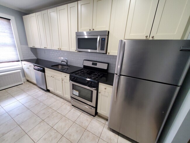 Kitchen - 5911 Queens Blvd