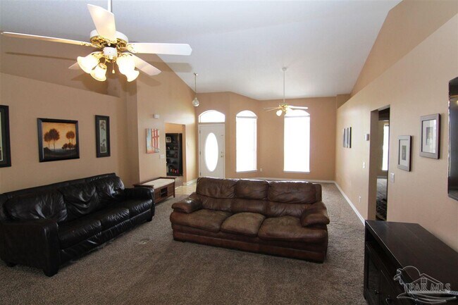 Building Photo - 9130 Daytona Dr