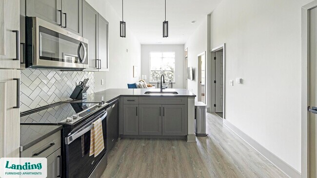 Foto del edificio - 640 21st Ave N