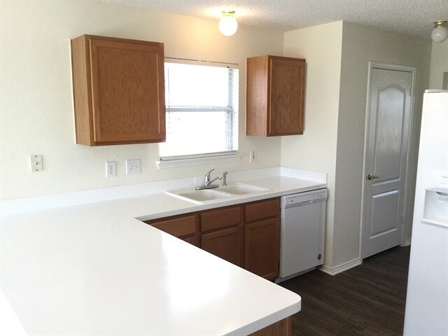 Foto del edificio - 1004 Ashland Ct